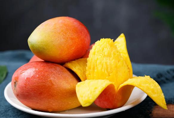 芒果不能和哪些食物一起吃  哪些人不可以吃芒果